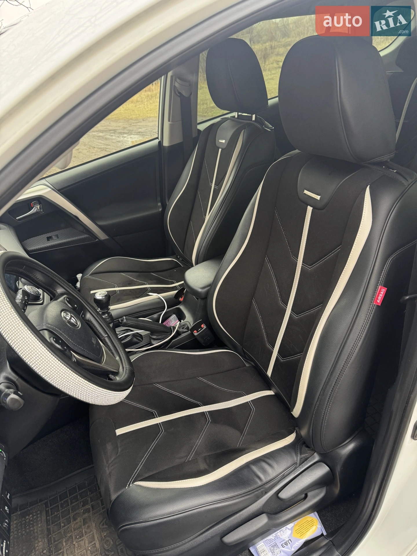 2014 Toyota RAV 4 - мініатюра 6