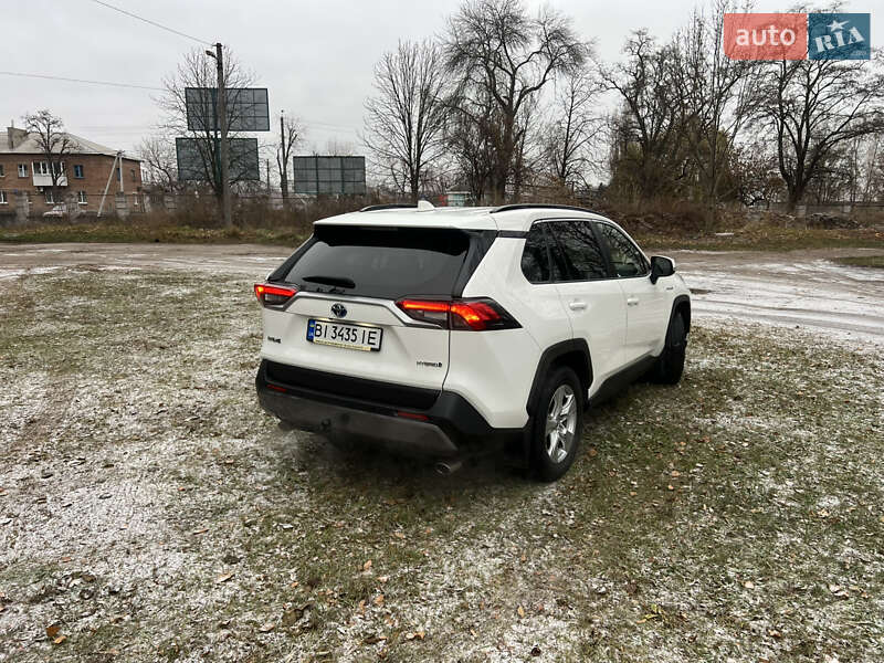 Позашляховик / Кросовер Toyota RAV4 2018 в Кременчуці