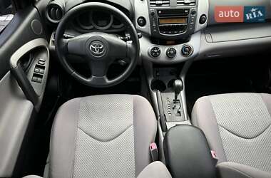 Внедорожник / Кроссовер Toyota RAV4 2006 в Одессе