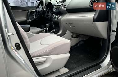 Внедорожник / Кроссовер Toyota RAV4 2006 в Одессе