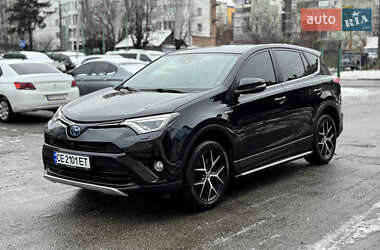 Внедорожник / Кроссовер Toyota RAV4 2016 в Черновцах