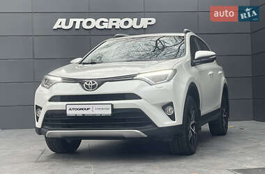 Toyota RAV4 2016