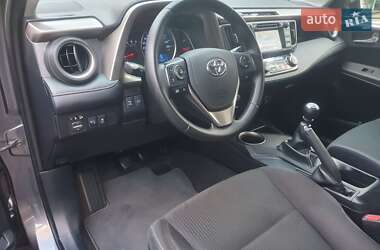 Позашляховик / Кросовер Toyota RAV4 2015 в Києві