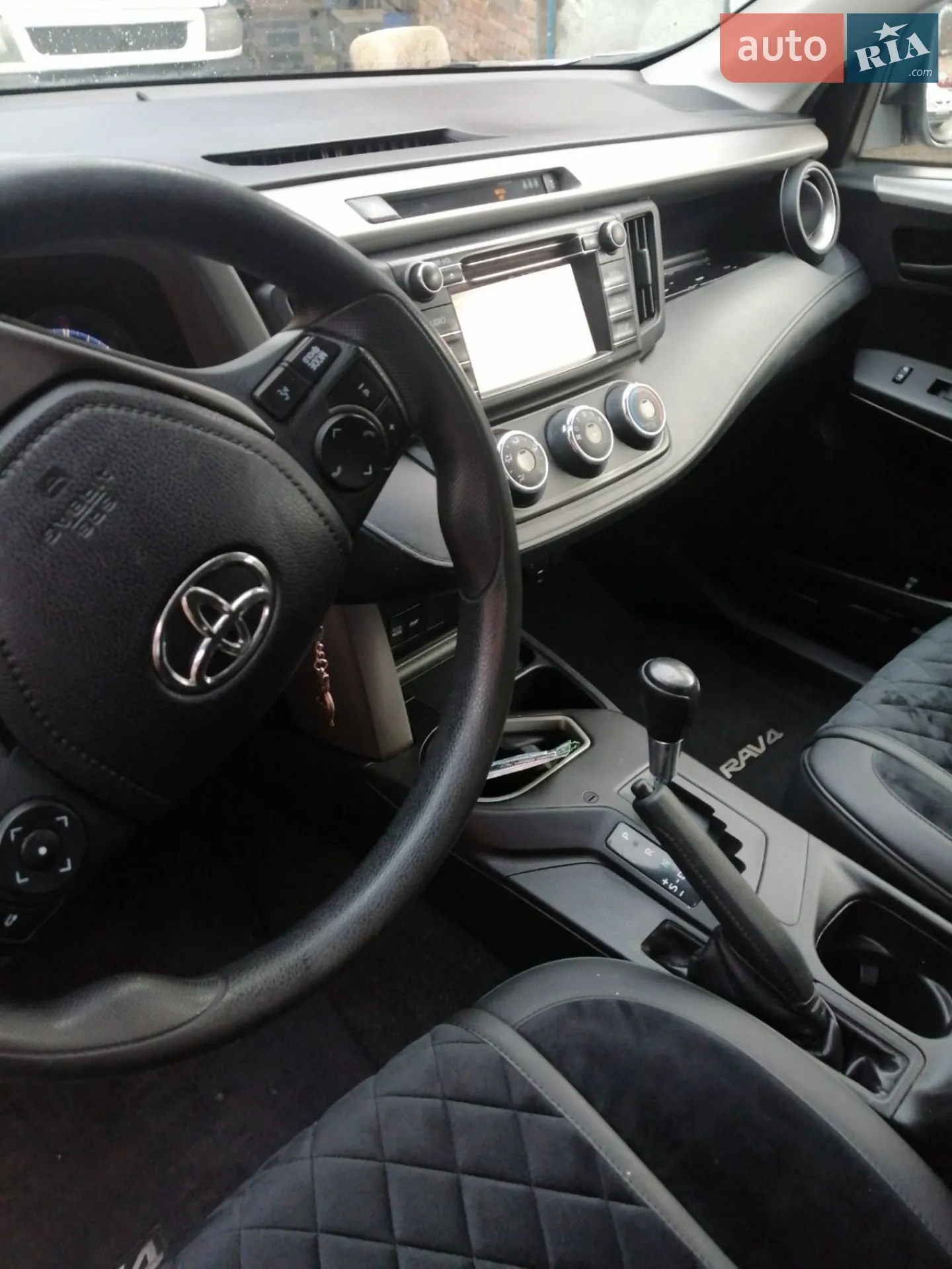 2017 Toyota RAV 4 - мініатюра 27
