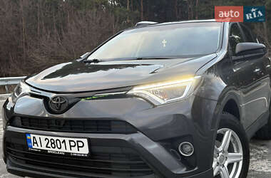 Позашляховик / Кросовер Toyota RAV4 2016 в Броварах