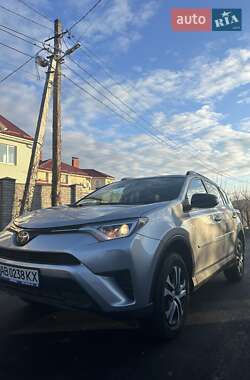 Toyota RAV4 2017