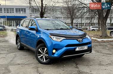 Toyota RAV4 2016