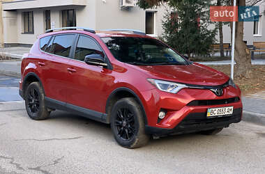 Внедорожник / Кроссовер Toyota RAV4 2016 в Львове