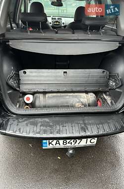 Позашляховик / Кросовер Toyota RAV4 2009 в Києві