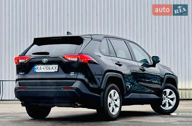 Внедорожник / Кроссовер Toyota RAV4 2023 в Киеве