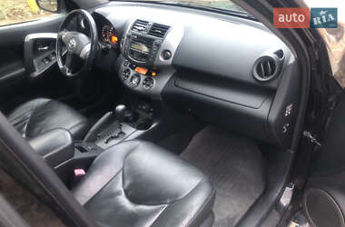 Внедорожник / Кроссовер Toyota RAV4 2007 в 
