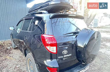 Позашляховик / Кросовер Toyota RAV4 2008 в Чернівцях