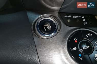 Внедорожник / Кроссовер Toyota RAV4 2012 в 