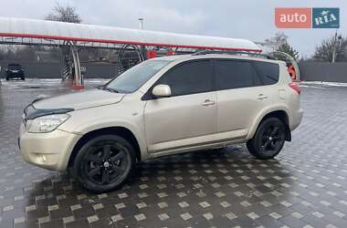 Позашляховик / Кросовер Toyota RAV4 2007 в Полтаві