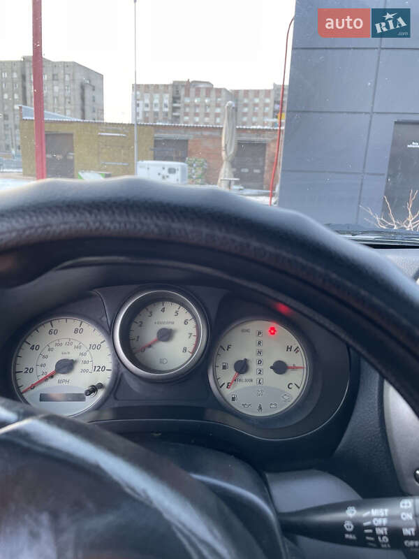 Внедорожник / Кроссовер Toyota RAV4 2003 в Виннице