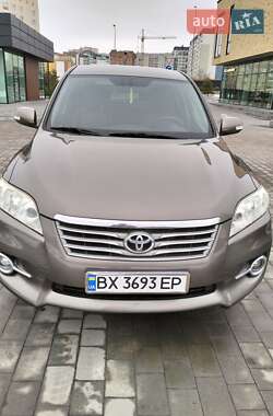 Позашляховик / Кросовер Toyota RAV4 2010 в Хмельницькому