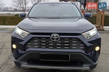 Позашляховик / Кросовер Toyota RAV4 2019 в Черкасах