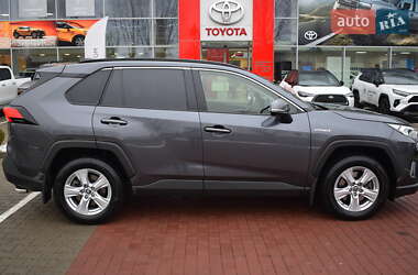 Позашляховик / Кросовер Toyota RAV4 2020 в Житомирі