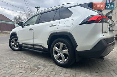 Позашляховик / Кросовер Toyota RAV4 2021 в Миколаєві