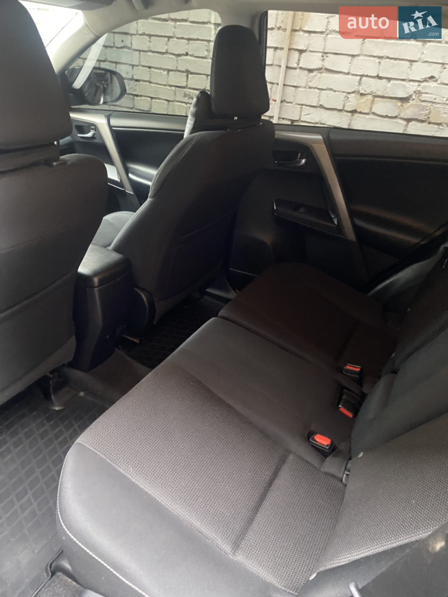 2018 Toyota RAV 4 - мініатюра 10