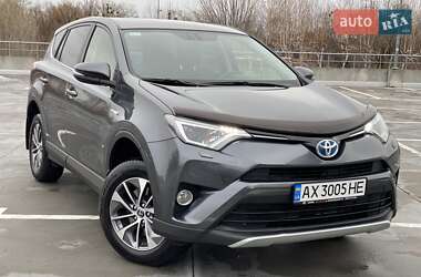 Позашляховик / Кросовер Toyota RAV4 2018 в Києві