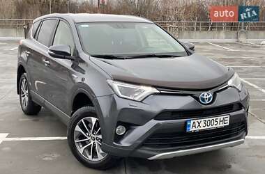 Позашляховик / Кросовер Toyota RAV4 2018 в Києві