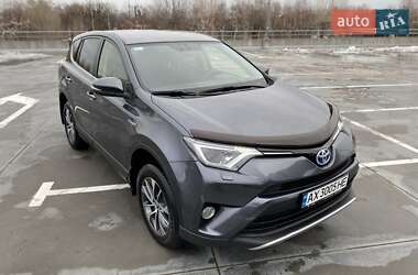 Позашляховик / Кросовер Toyota RAV4 2018 в Києві