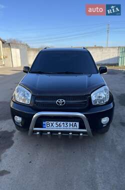 Позашляховик / Кросовер Toyota RAV4 2004 в Хмельницькому