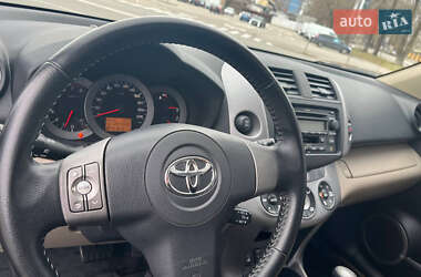 Внедорожник / Кроссовер Toyota RAV4 2008 в Киеве