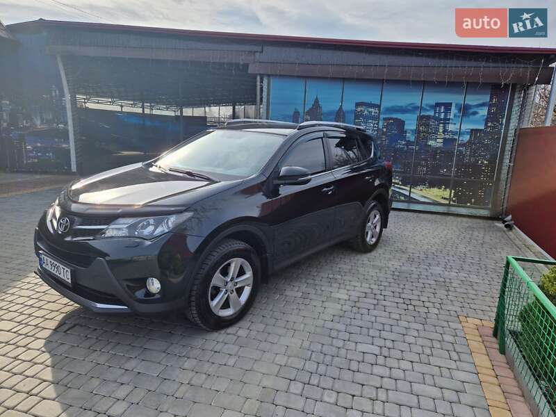 Внедорожник / Кроссовер Toyota RAV4 2013 в Первомайске