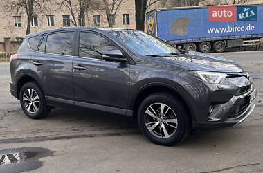 Позашляховик / Кросовер Toyota RAV4 2017 в Одесі