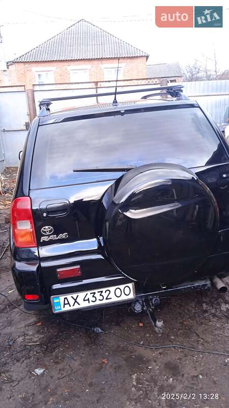 Внедорожник / Кроссовер Toyota RAV4 2001 в Харькове