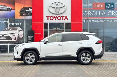 Позашляховик / Кросовер Toyota RAV4 2023 в Івано-Франківську