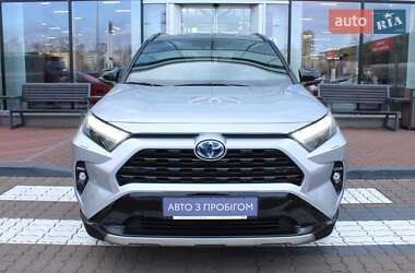 Внедорожник / Кроссовер Toyota RAV4 2022 в Киеве