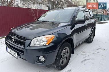 Внедорожник / Кроссовер Toyota RAV4 2012 в Вышгороде