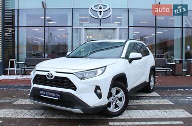 Позашляховик / Кросовер Toyota RAV4 2019 в Києві