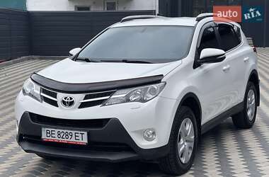 Внедорожник / Кроссовер Toyota RAV4 2014 в Николаеве