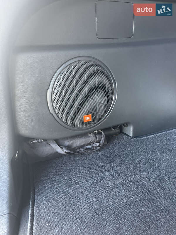 Позашляховик / Кросовер Toyota RAV4 2023 в Києві
