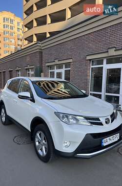 Позашляховик / Кросовер Toyota RAV4 2014 в Києві