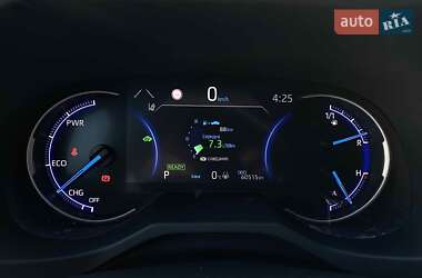 Внедорожник / Кроссовер Toyota RAV4 2019 в 