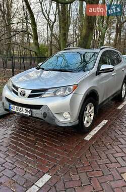 Позашляховик / Кросовер Toyota RAV4 2014 в Києві