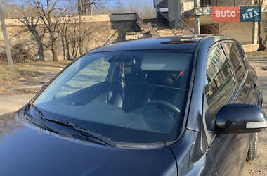 Позашляховик / Кросовер Toyota RAV4 2010 в 