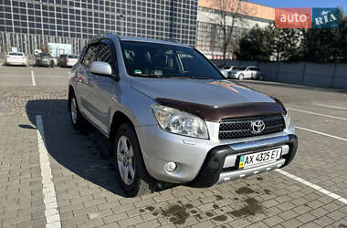 Внедорожник / Кроссовер Toyota RAV4 2007 в Луцке