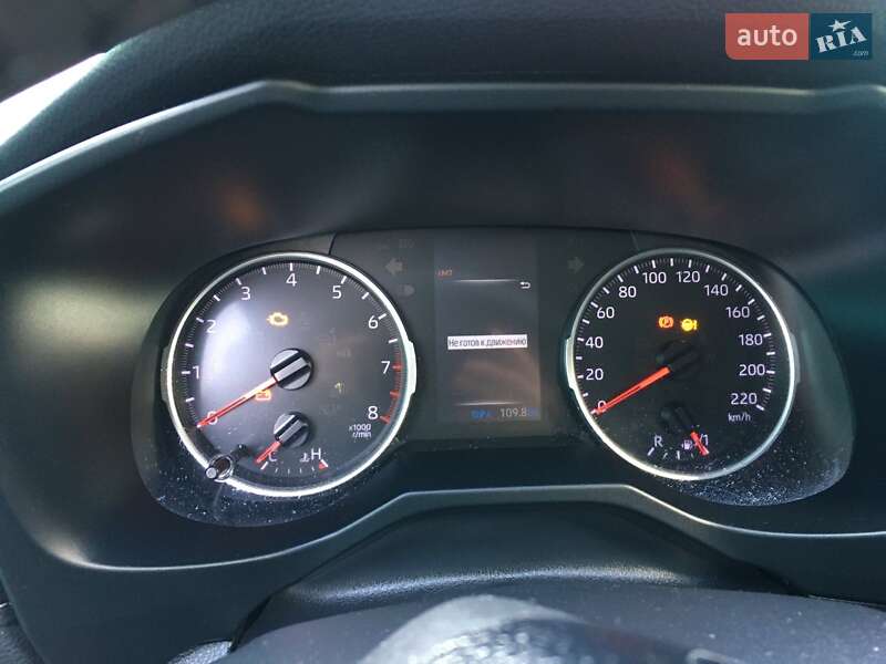 Внедорожник / Кроссовер Toyota RAV4 2020 в Первомайске