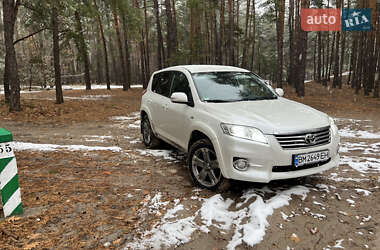 Внедорожник / Кроссовер Toyota RAV4 2011 в Полтаве