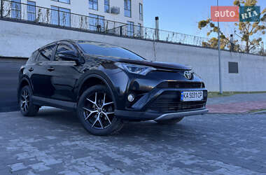 Toyota RAV4 2016