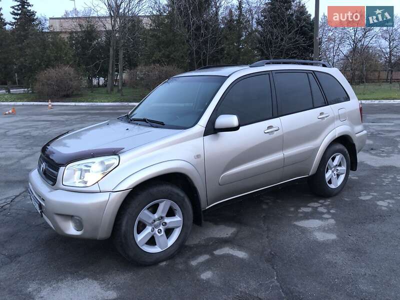 Toyota RAV4 2005
