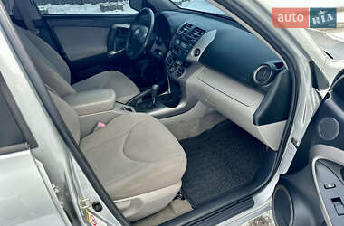 Внедорожник / Кроссовер Toyota RAV4 2006 в Киеве