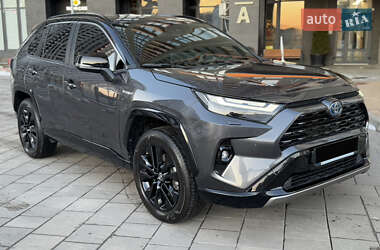 Внедорожник / Кроссовер Toyota RAV4 2023 в Киеве