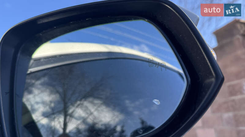 Позашляховик / Кросовер Toyota RAV4 2016 в Костопілі фото 14 Позашляховик / Кросовер Toyota RAV4 2016 в Костопілі